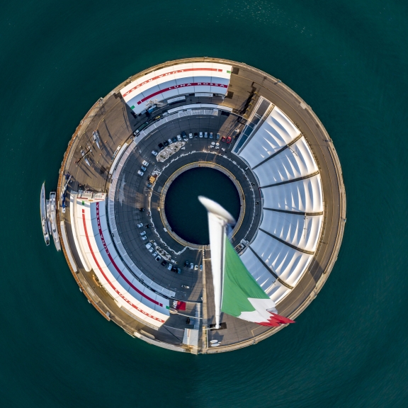 Luna Rossa Base in Cagliari