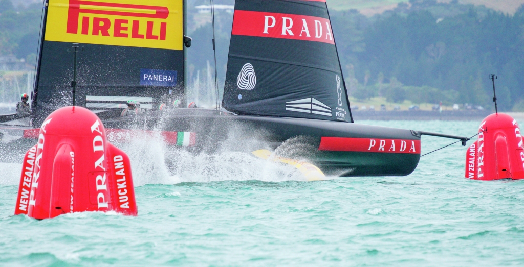 14/02/21 - Auckland (NZL)
36th America’s Cup presented by Prada
PRADA Cup 2021 - Final Day 2
Luna Rossa Prada Pirelli Team